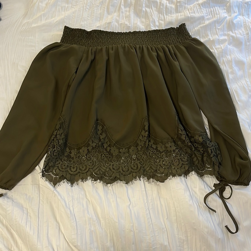 Off-the-shoulder dark green Abercrombie blouse XS - HIGH QUALITY
